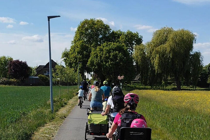 Auf dem Rückweg vom Hof Isenbüttel